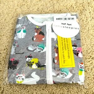 Little Sleepies Bamboo Pajamas Size 6-12 months Cozy Cats
